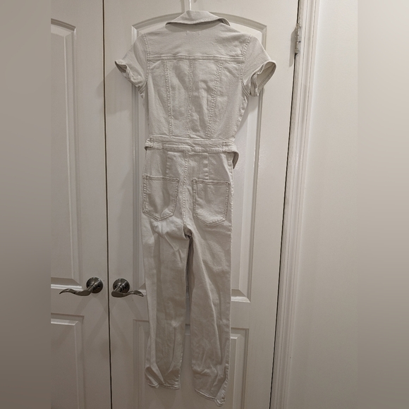 B9. GOOD AMERICAN FIT FOR SUCCESS DENIM JUMPSUIT IN BONE01 - Picture 11 of 11